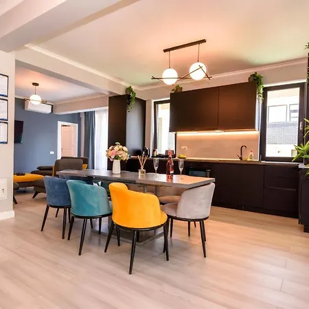 Aquarium Penthouse 5 *