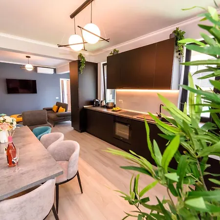 公寓 Aquarium Penthouse 5 那沃达利