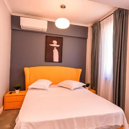 Aquarium Penthouse 5 * Năvodari