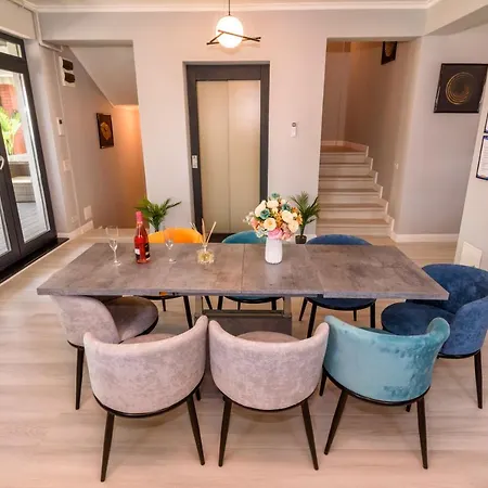 Apartmán Aquarium Penthouse 5 *